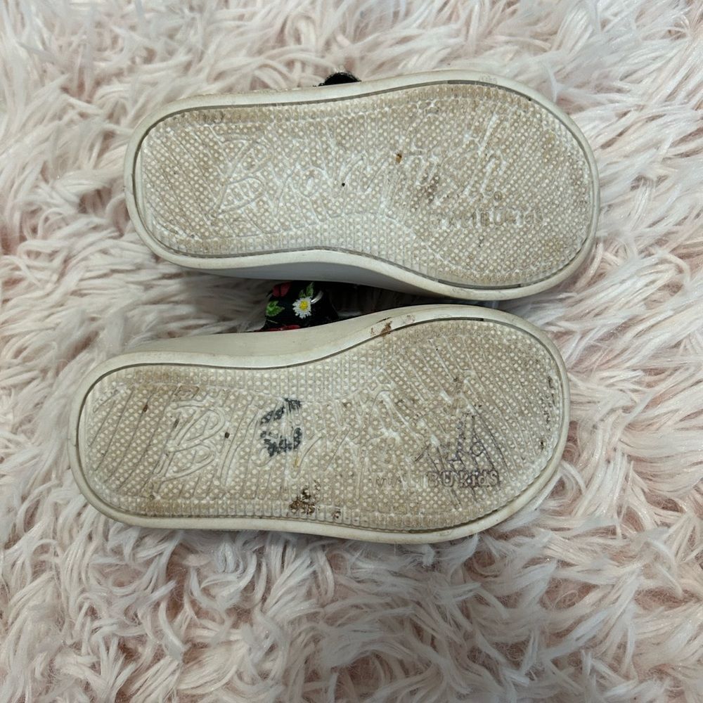 Blowfish Malibu Kids Verona Black Red Floral Cherry Bow Mary Jane Flats Baby 5 - Picture 9 of 10